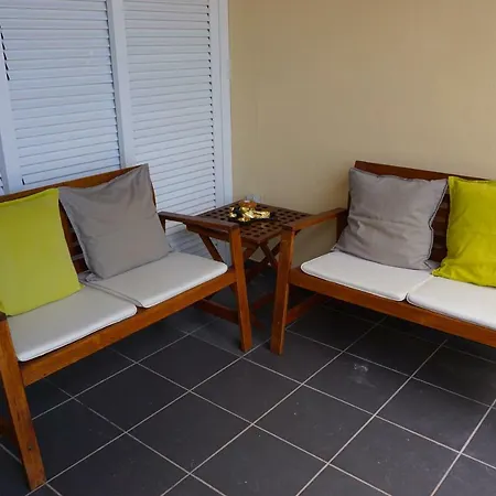 Beautiful Ocean-view Town House Holiday home