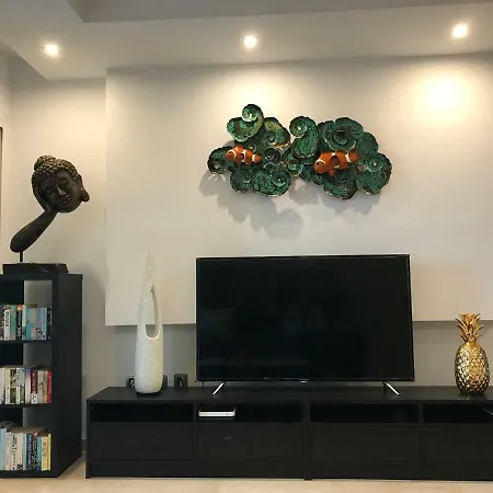 Beautiful Ocean-view Town House