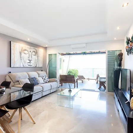 Beautiful Ocean-view Town House