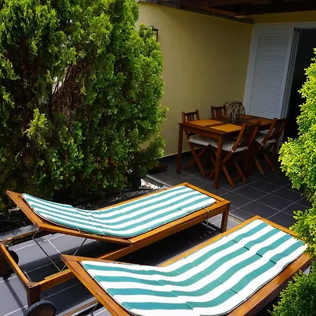 Beautiful Ocean-view Town House *