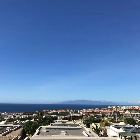 Beautiful Ocean-view Town House *